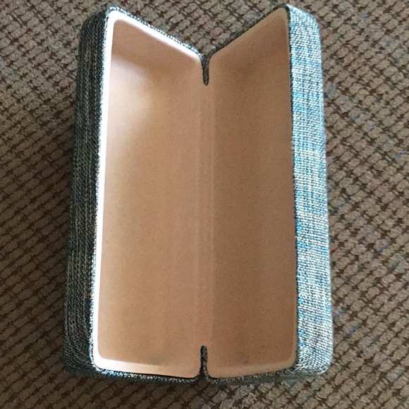 Two eyeglass cases - Picture 5 of 7